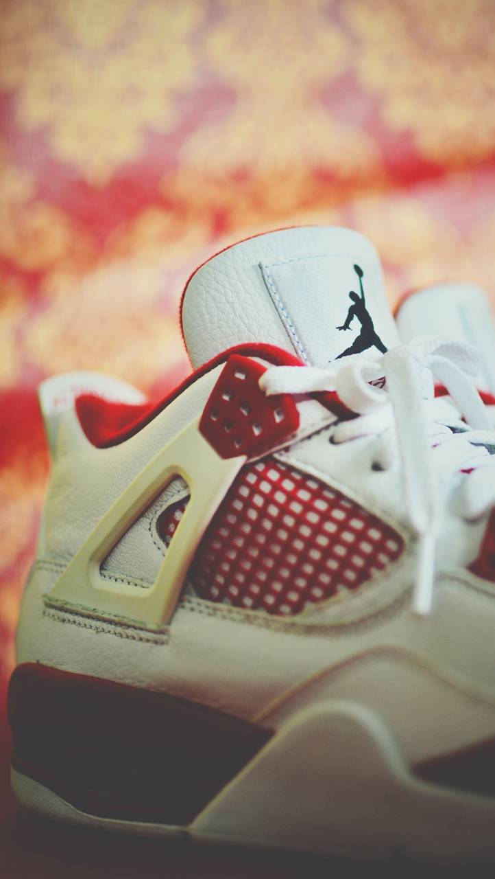 Air Jordan 4 pictures.jpg