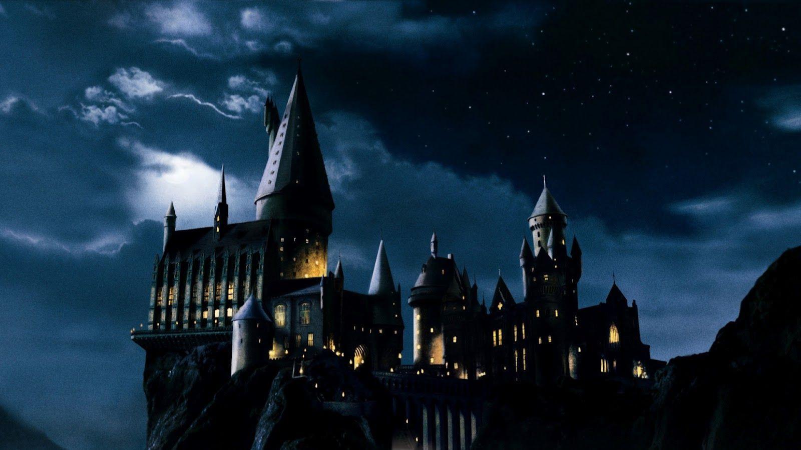 Hogwarts Desktop Pictures.jpg