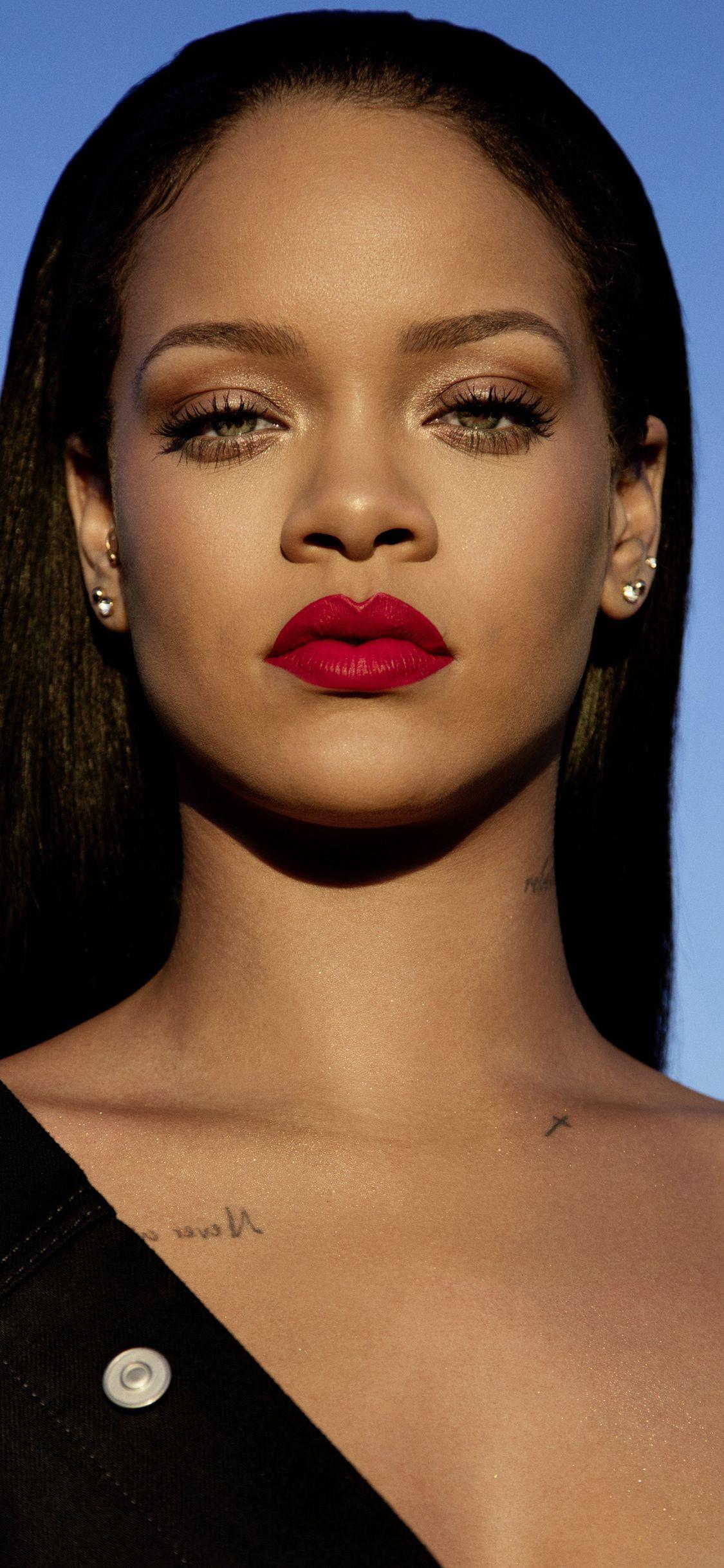 Rihanna iPhone wallpaper.jpg