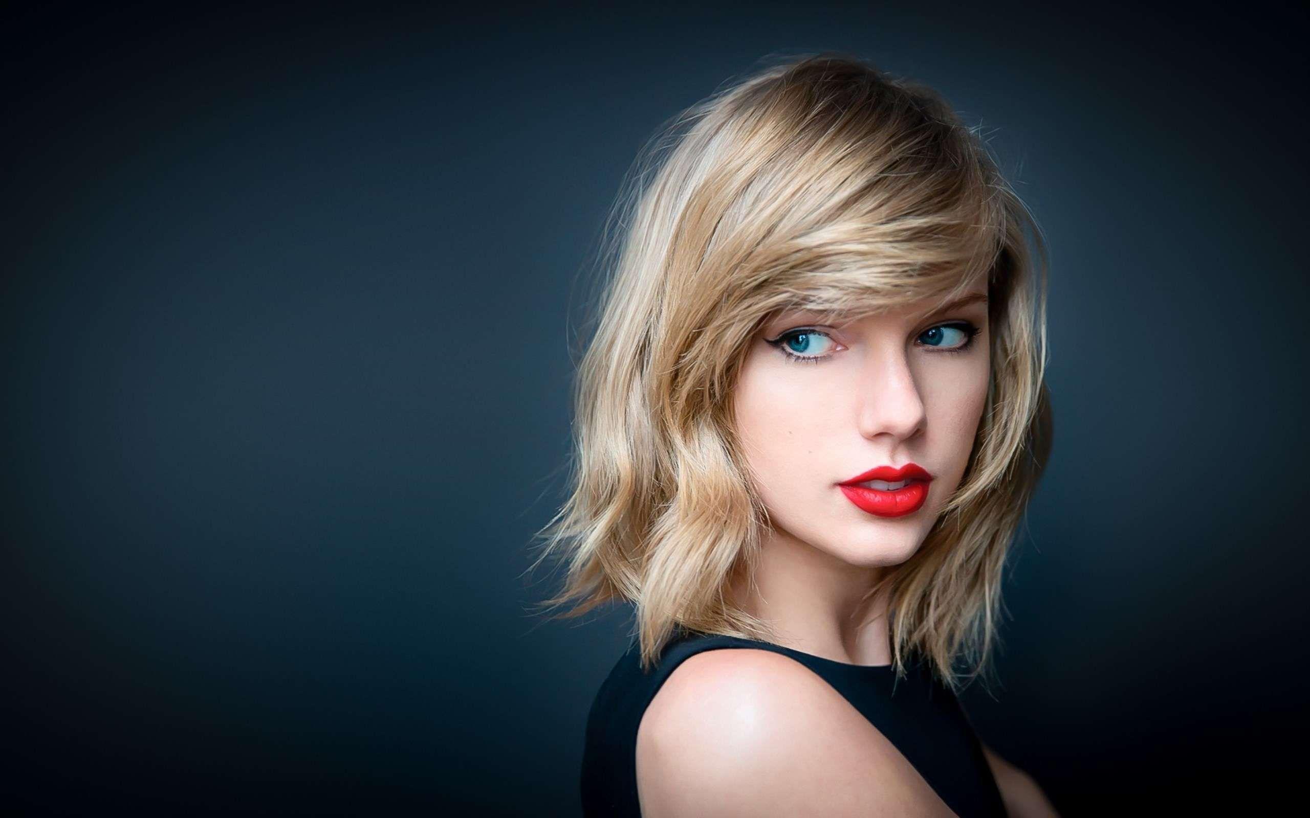 Taylor Swift Pic.jpg