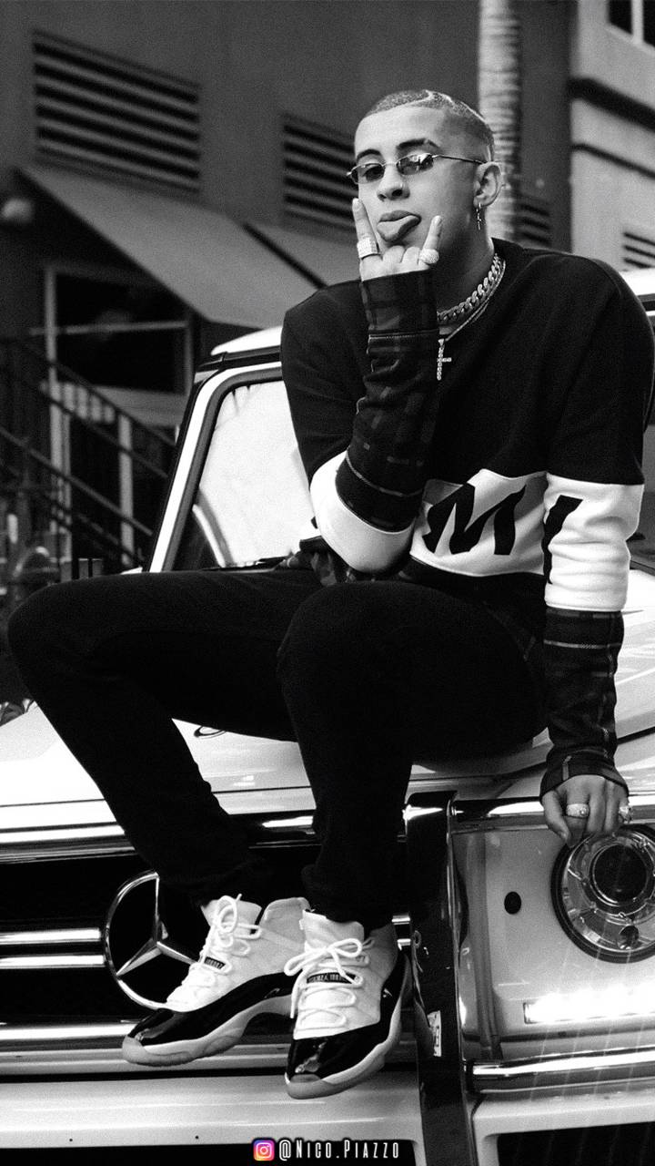 Bad Bunny iPhone Wallpaper.jpg