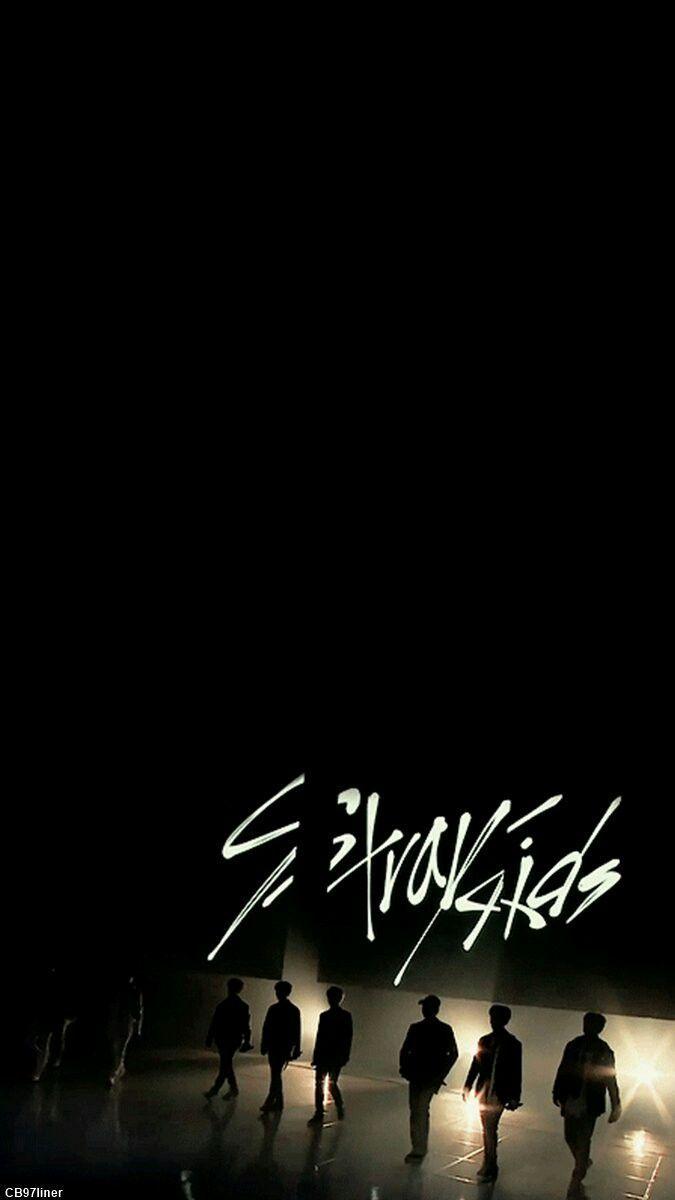 Stray Kids wallpaper.jpg