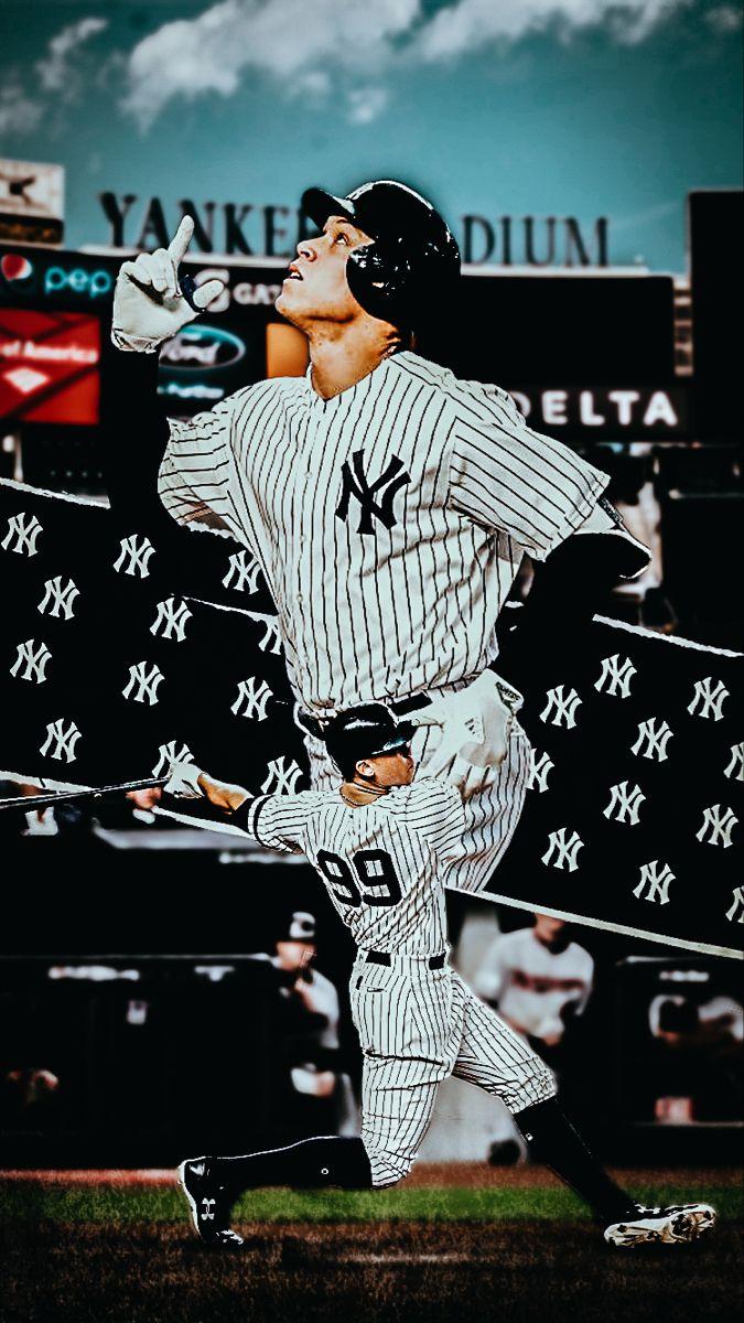 Aaron Judge iPhone pics.jpg