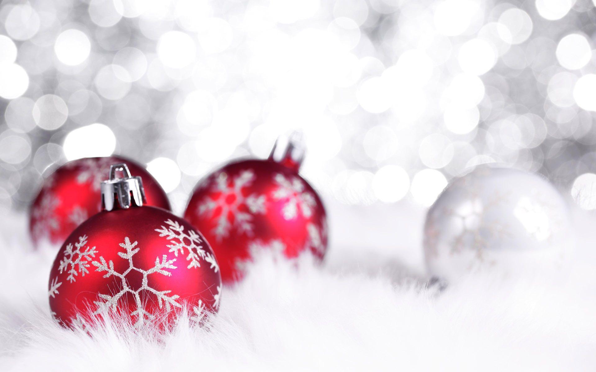 White Christmas Wallpaper.jpg