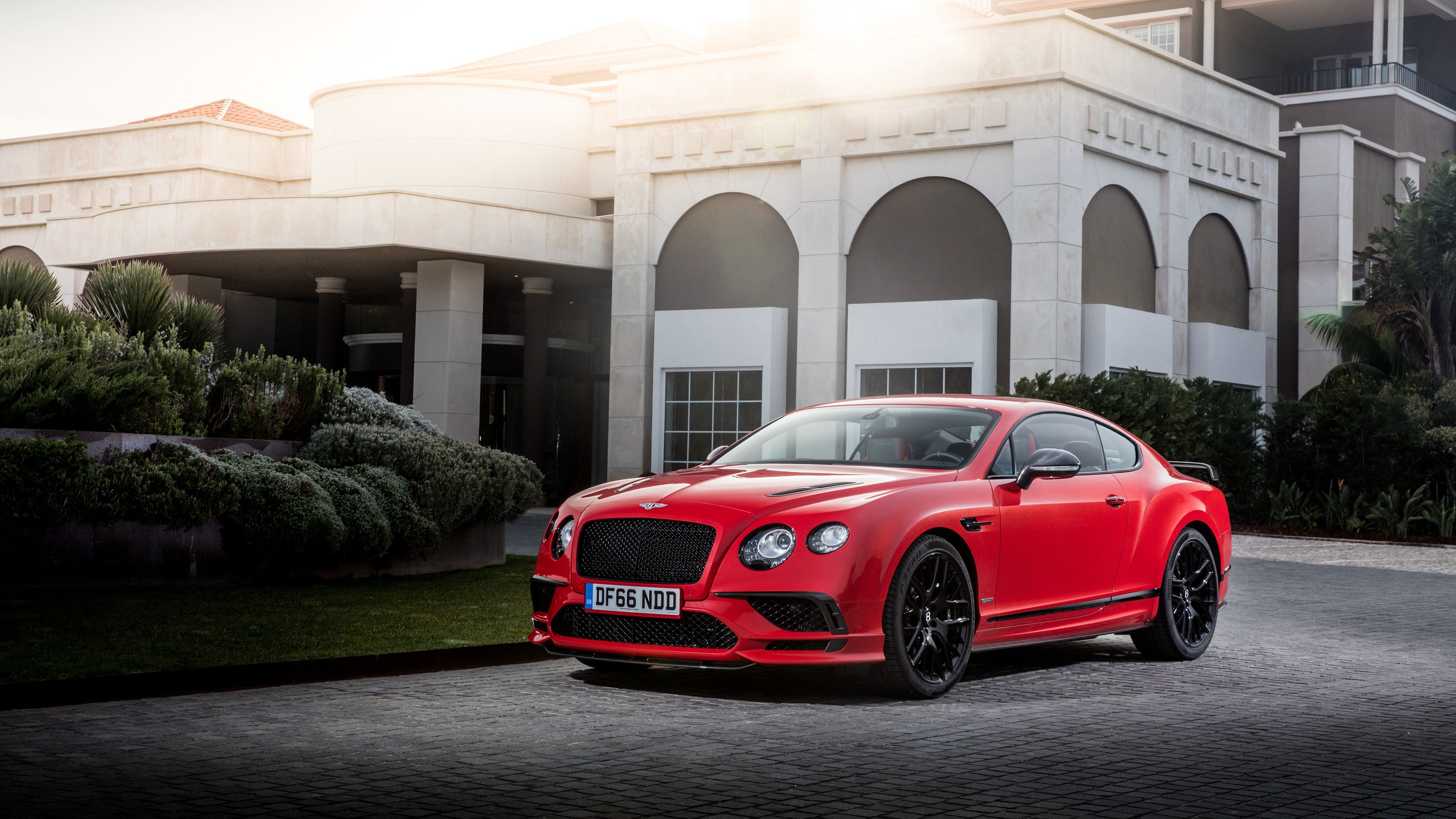 Bentley Pic.jpg