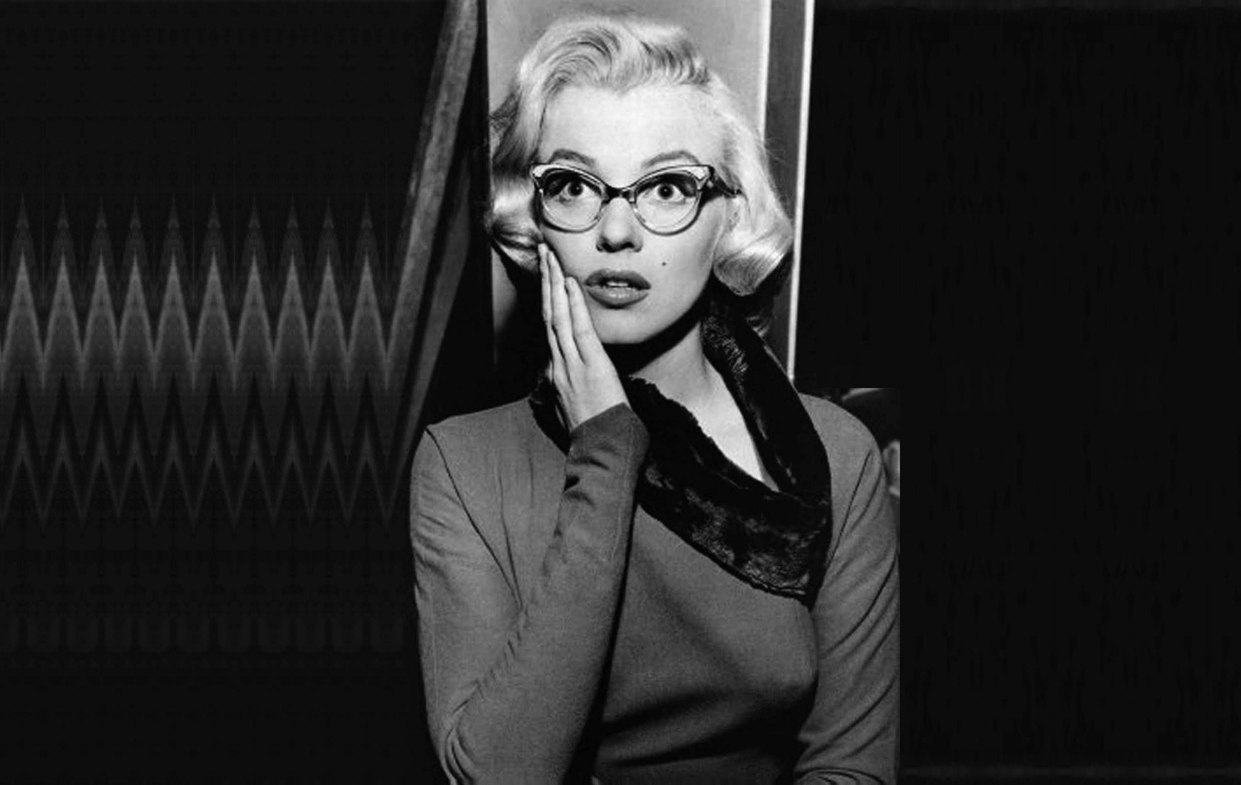 Marilyn Monroe photos.jpg