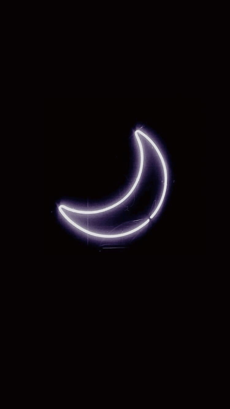 Aesthetic Moon picture.png