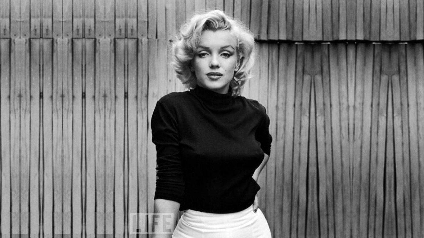 Marilyn Monroe 4K wallpapers.jpg