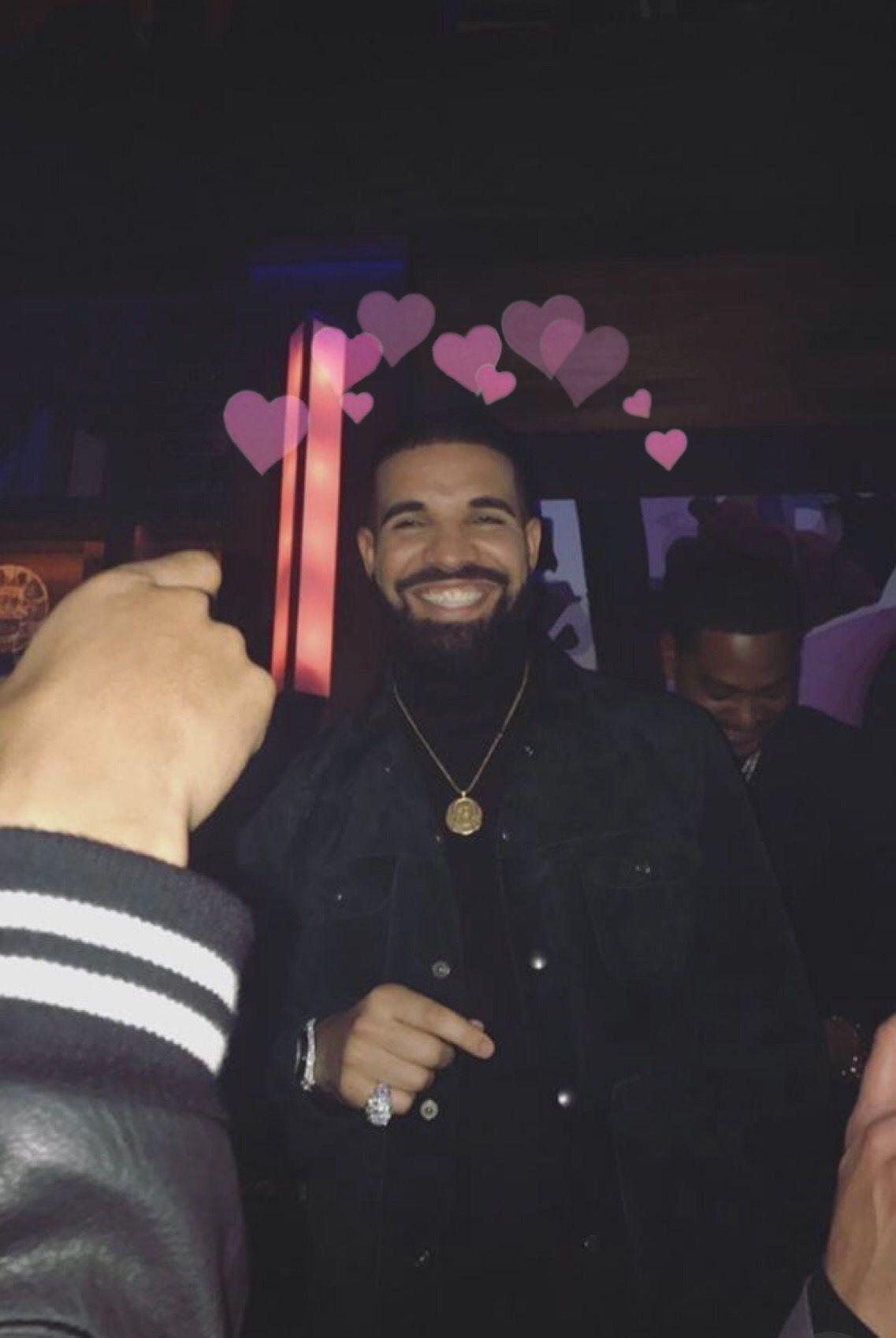 Aesthetic Drake Wallpaper.jpg