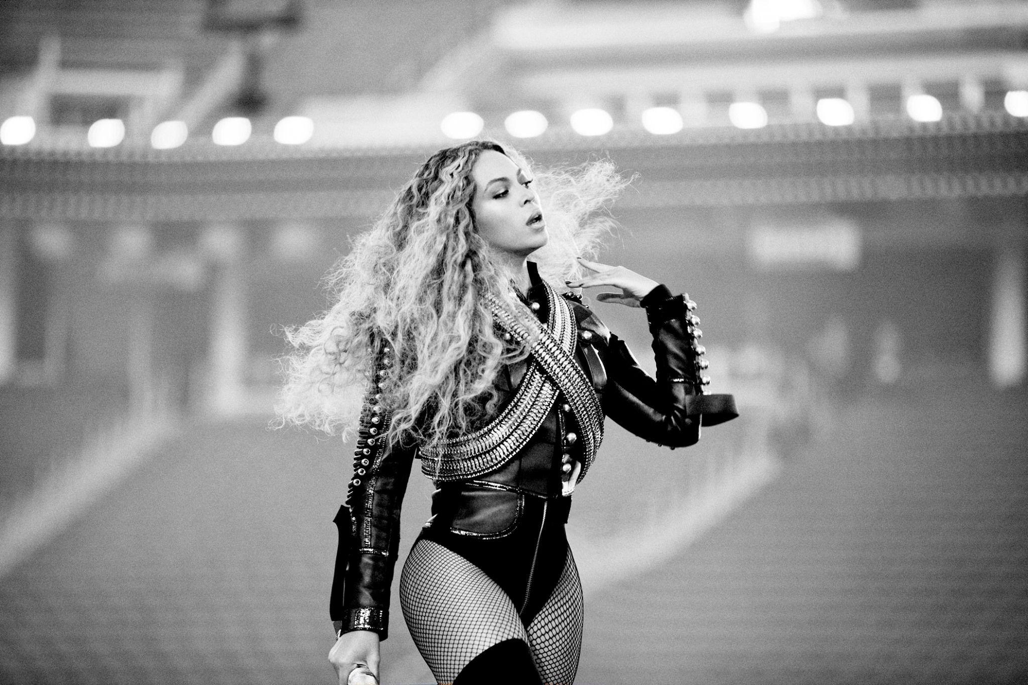 Beyonce Wallpaper.jpg