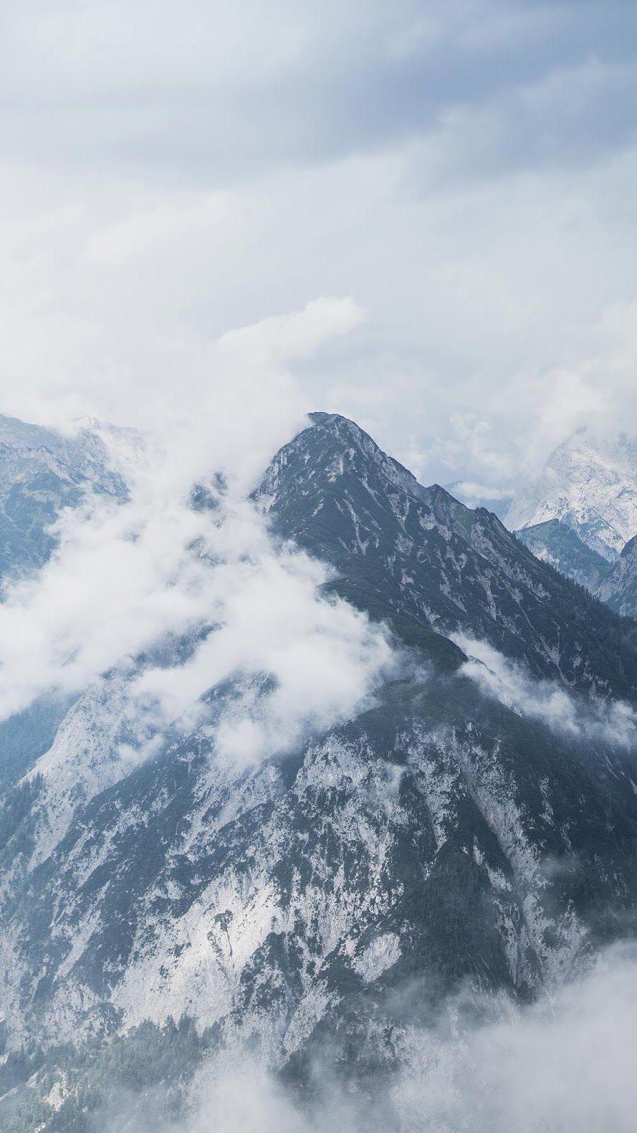 Mountain Aesthetic Picture.jpg