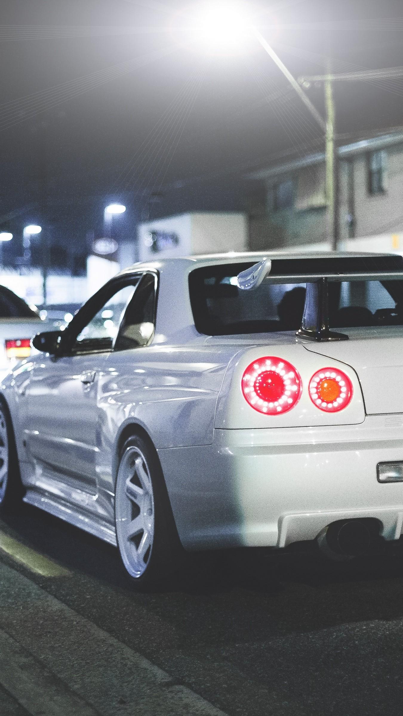 Skyline Car Pic.jpg