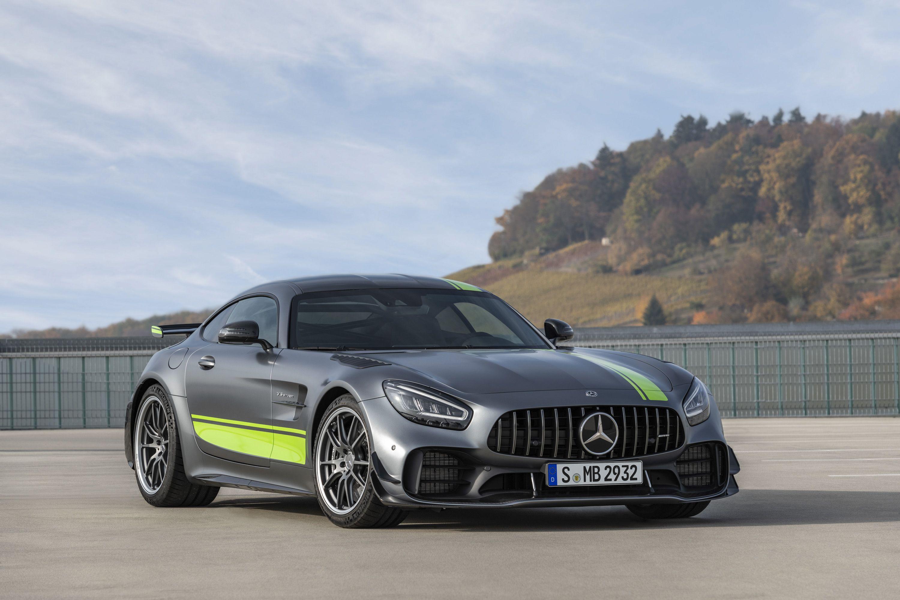 2020 Mercedes-AMG GT R PRO wallpapers.jpg