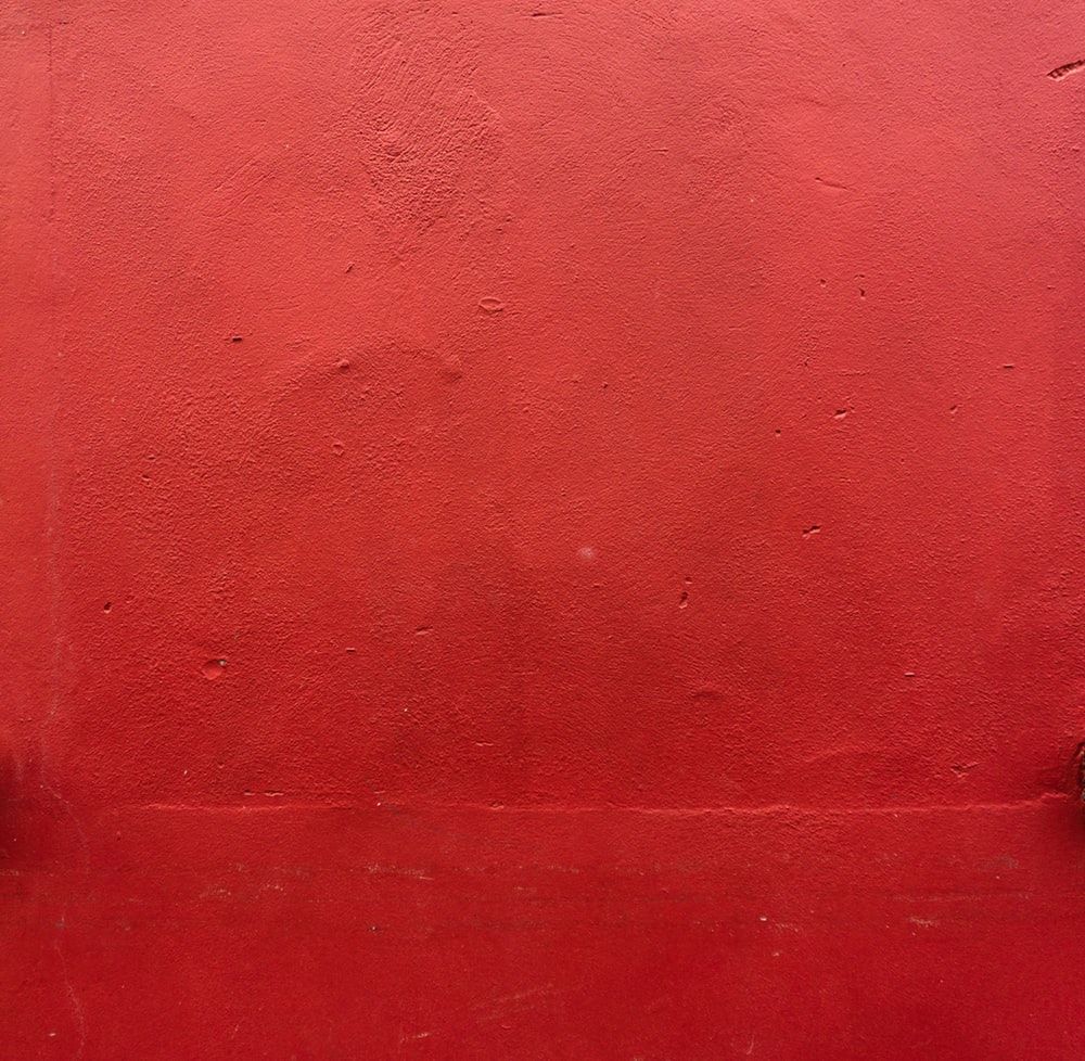 Red Screen images.jpg