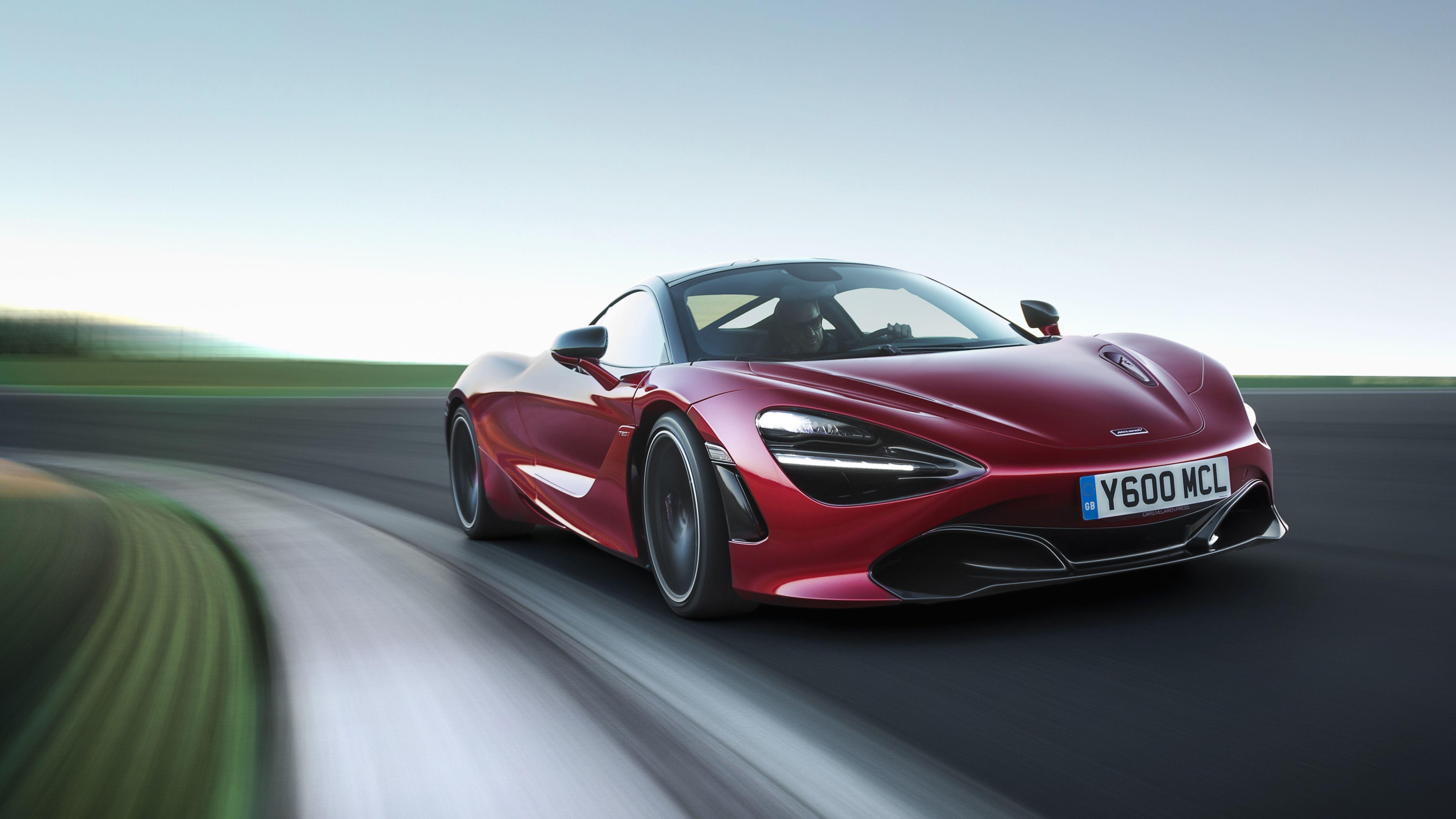 McLaren 720S photos.jpg