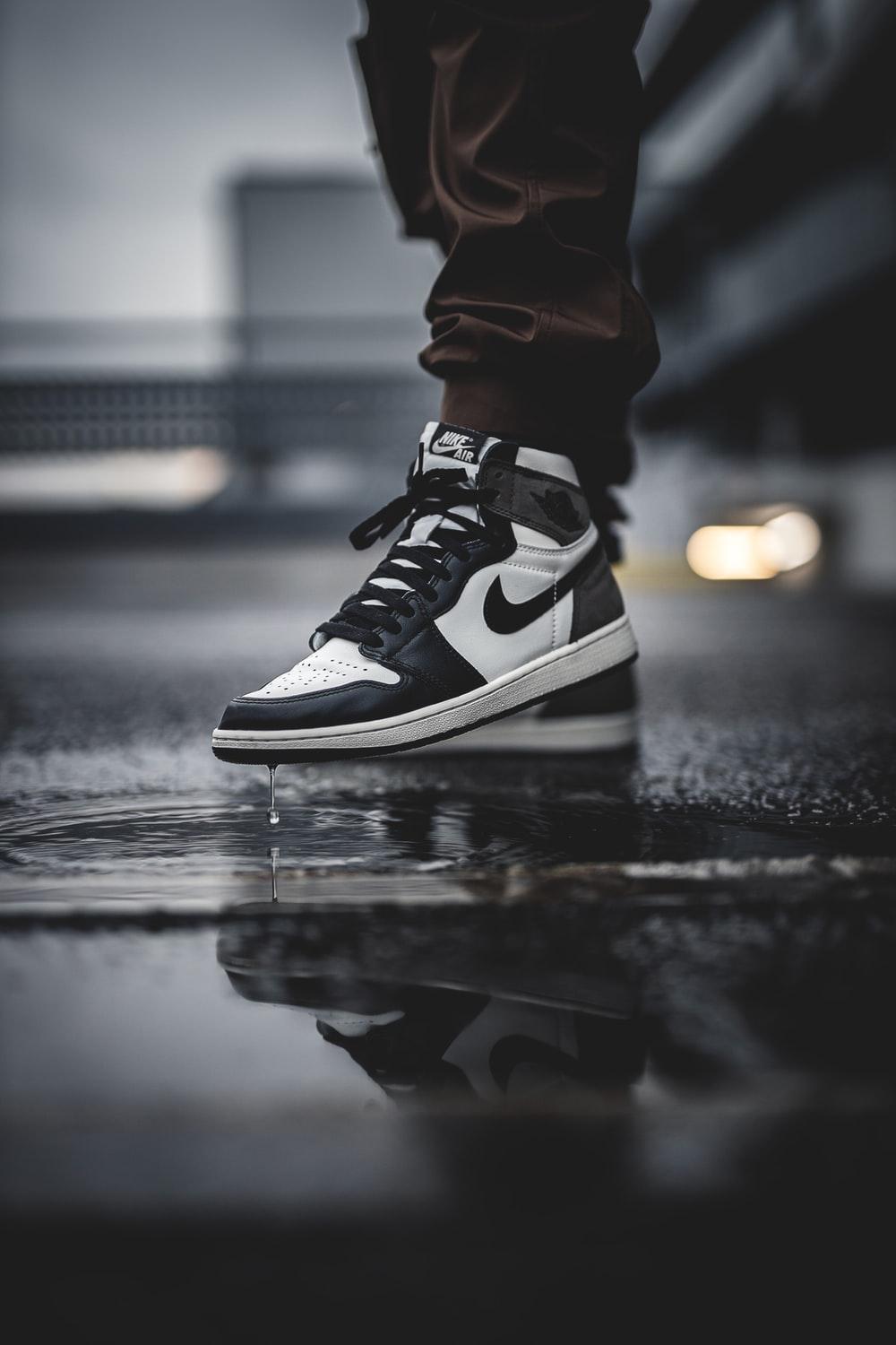 Nike Air Jordan 1 wallpapers.jpg