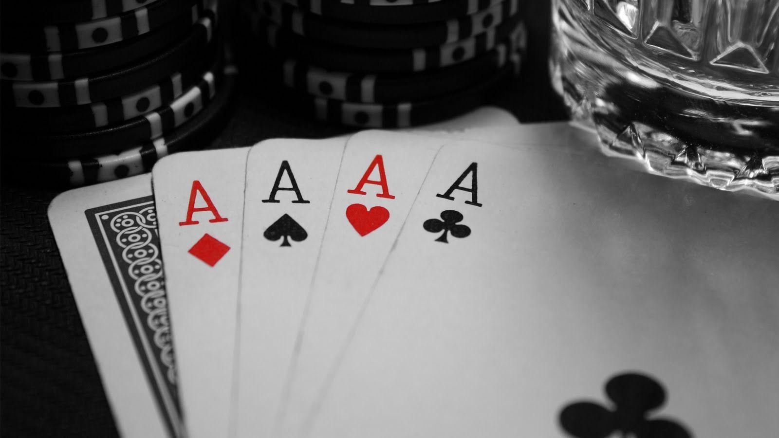 Poker 4k Wallpaper.jpg