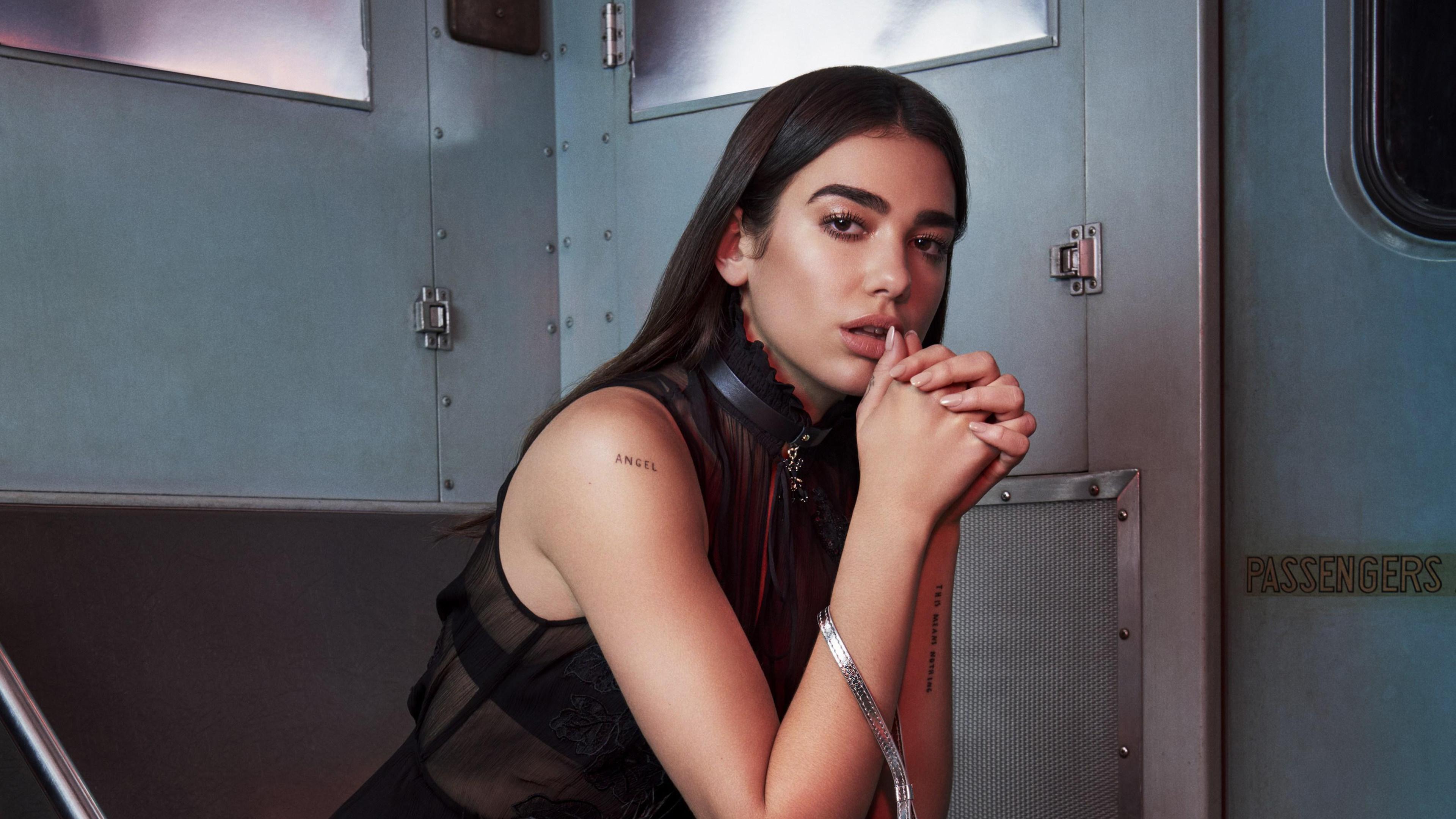 Dua Lipa 4k pic.jpg