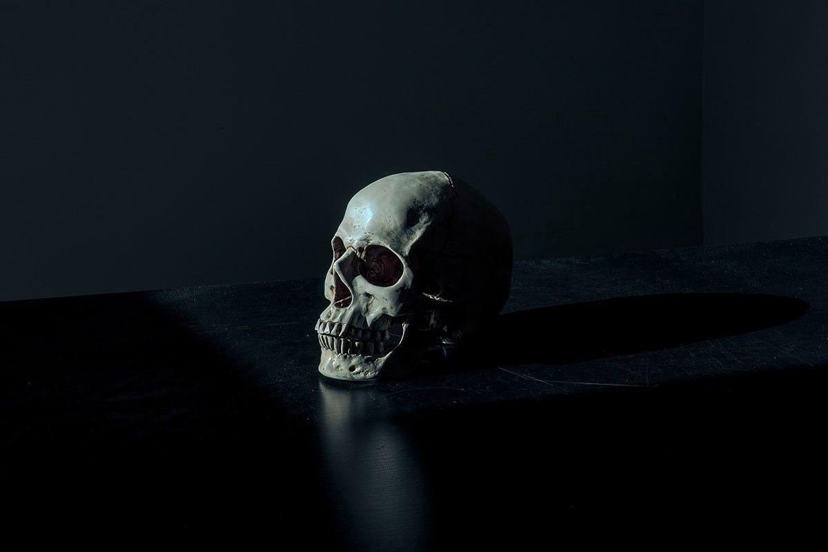 Memento Mori Wallpapers.jpg