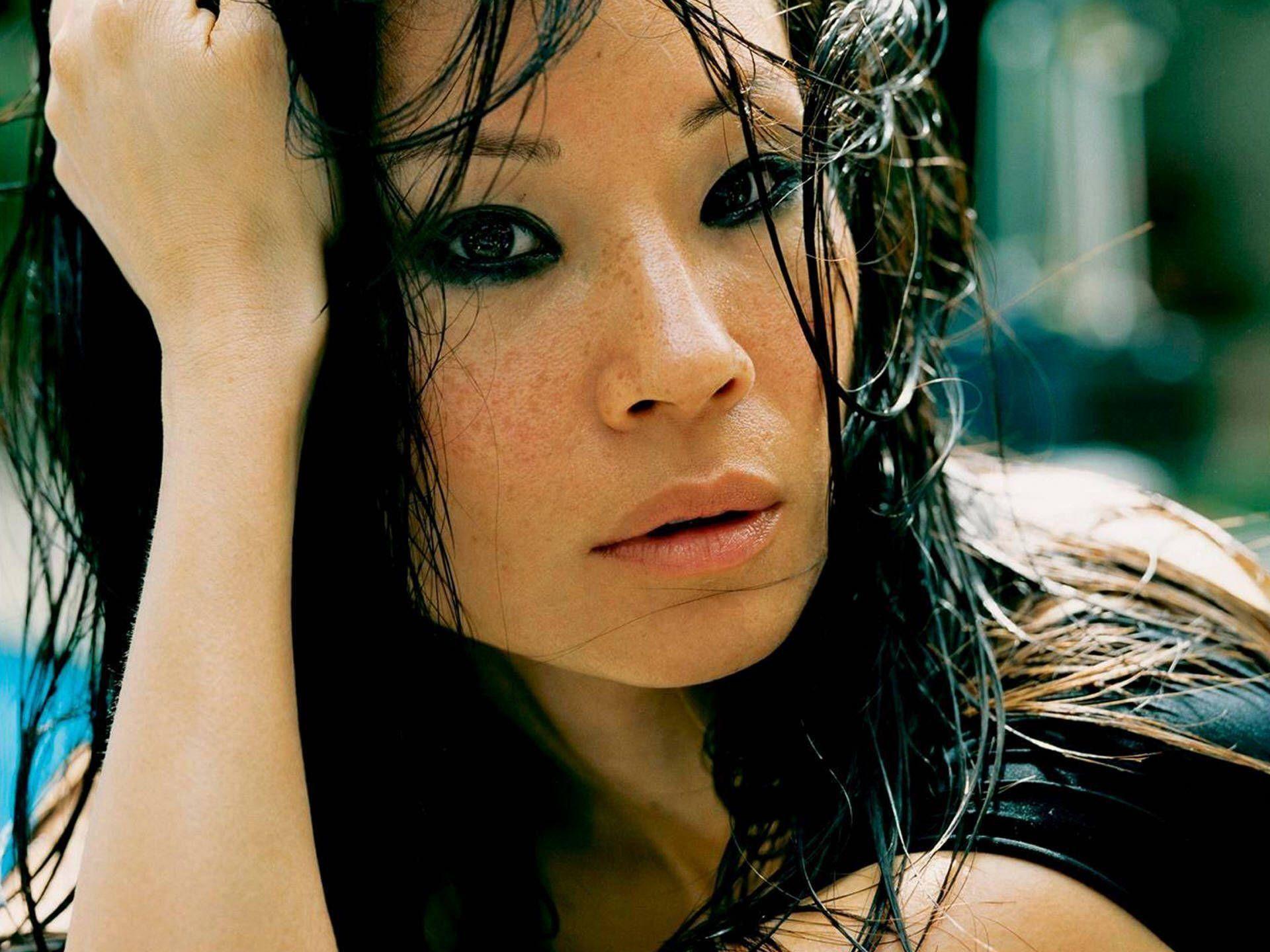 Lucy Liu Wallpaper.jpg