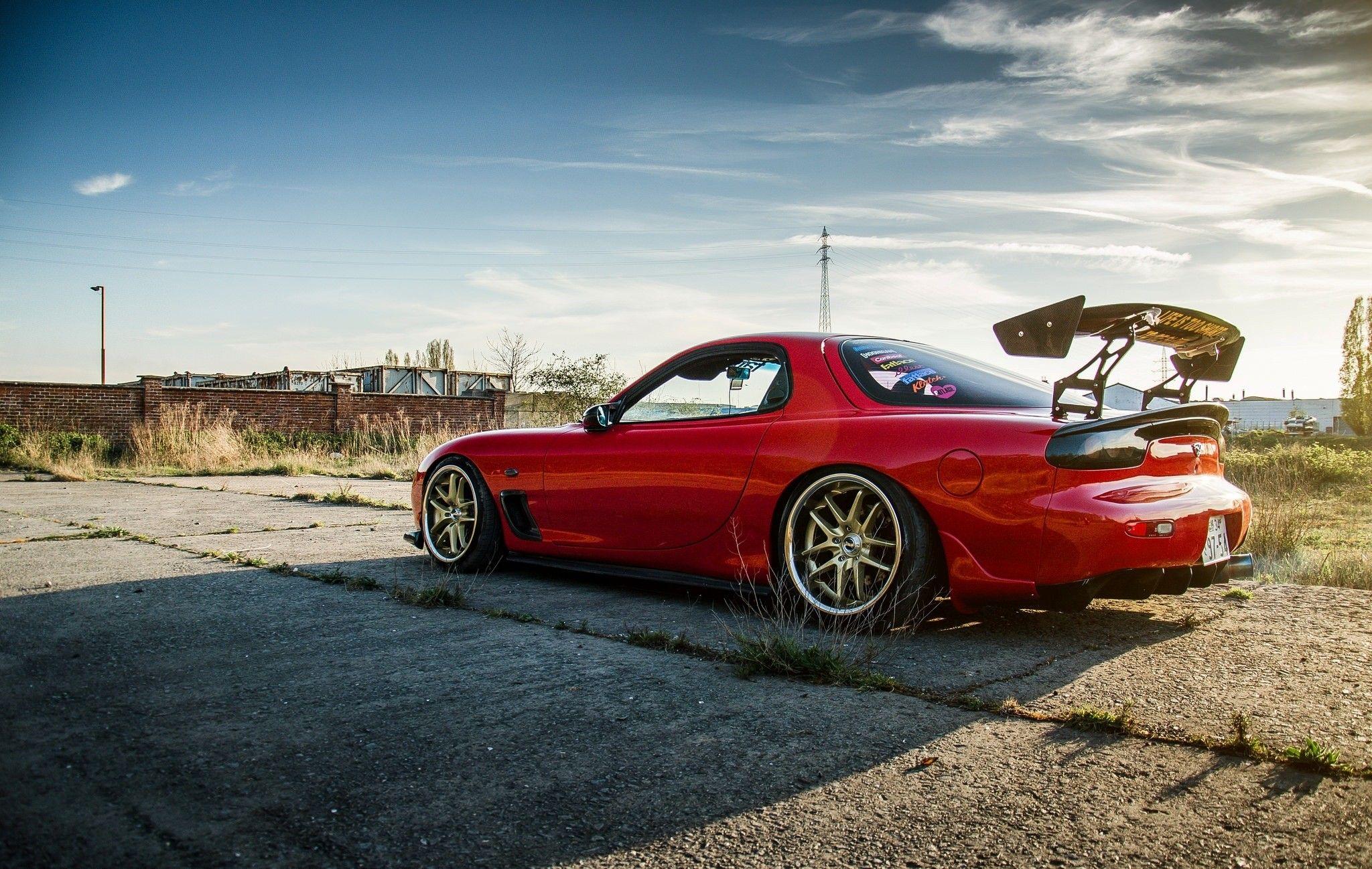 Mazda RX-7 Images.jpg