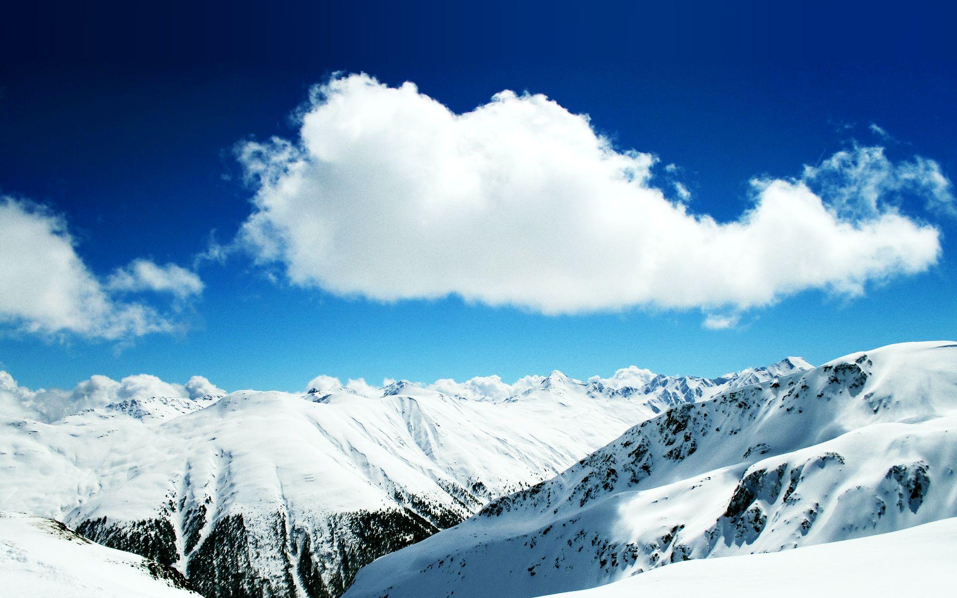 Snow Mountain Wallpaper.jpg