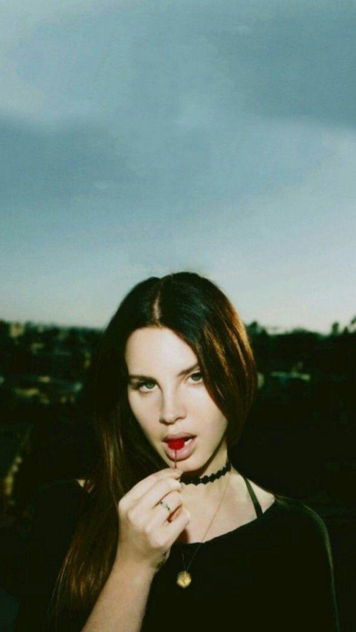 Lana Del Rey Phone wallpaper.jpg