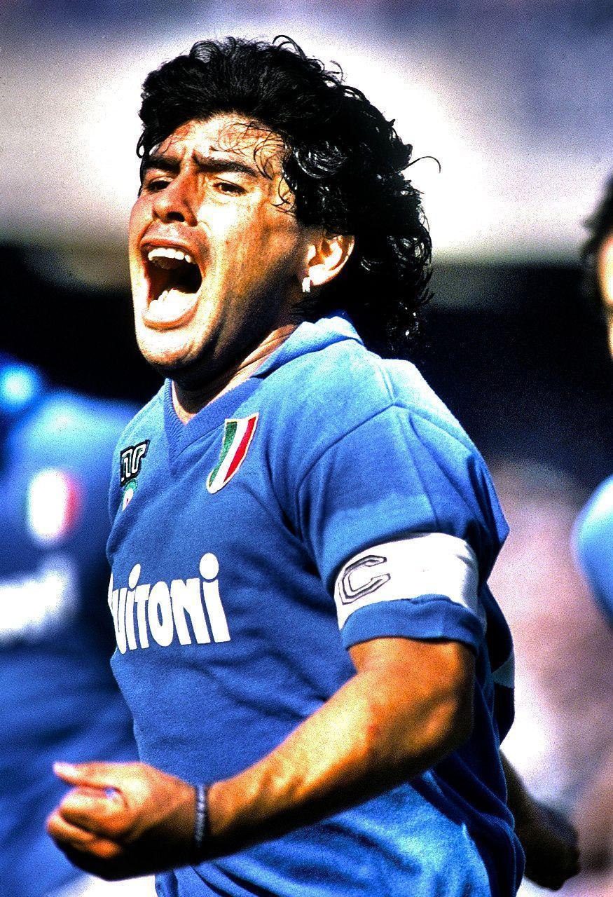 Maradona Pictures.jpg