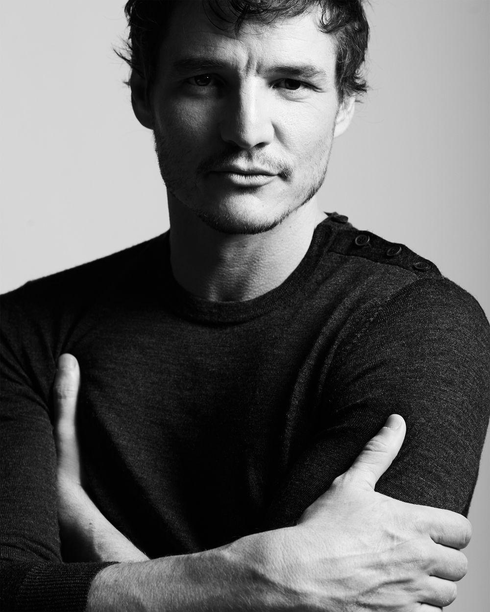 Pedro Pascal Wallpaper.jpg