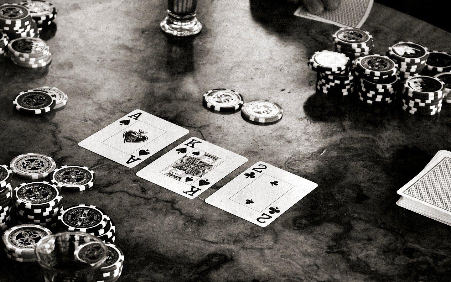 Poker Wallpaper.jpg