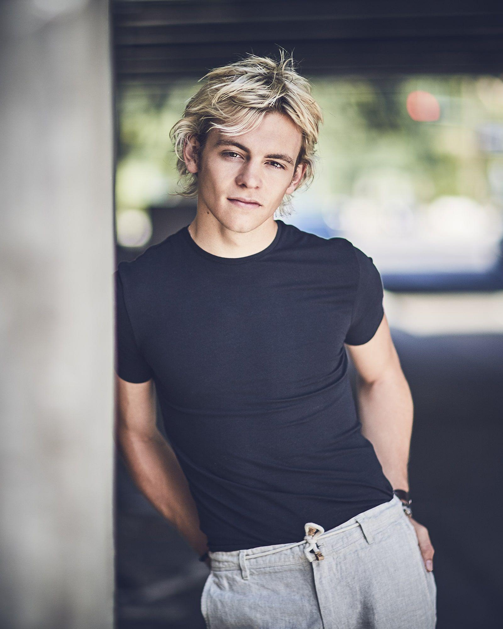 Ross Lynch wallpapers.jpg