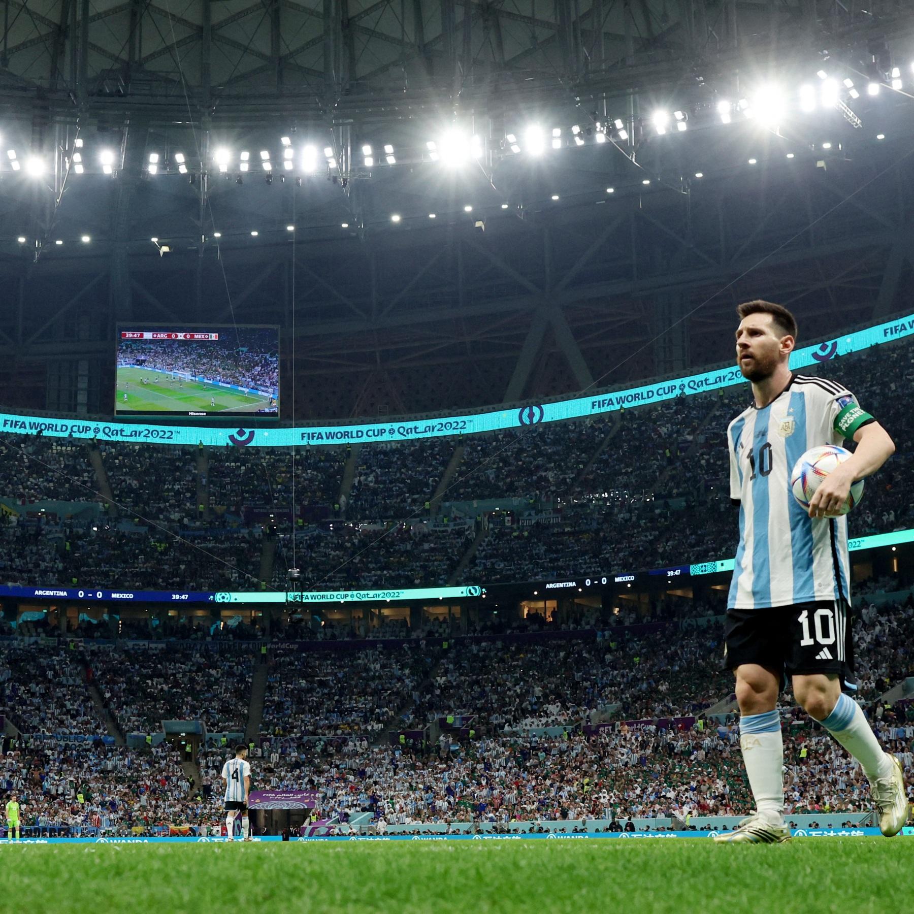 Messi Argentina World Cup pictures.jpg