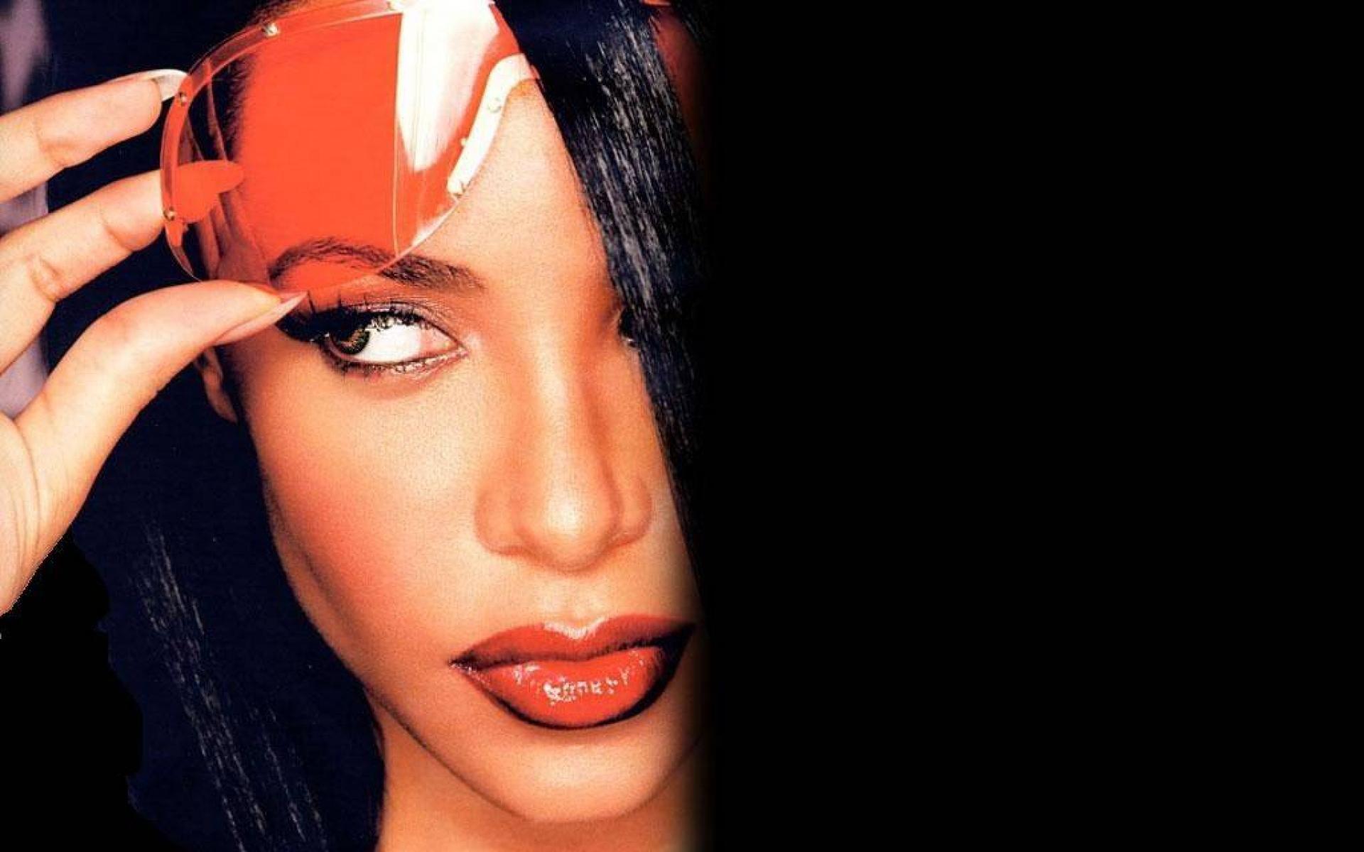Aaliyah Pictures.jpg