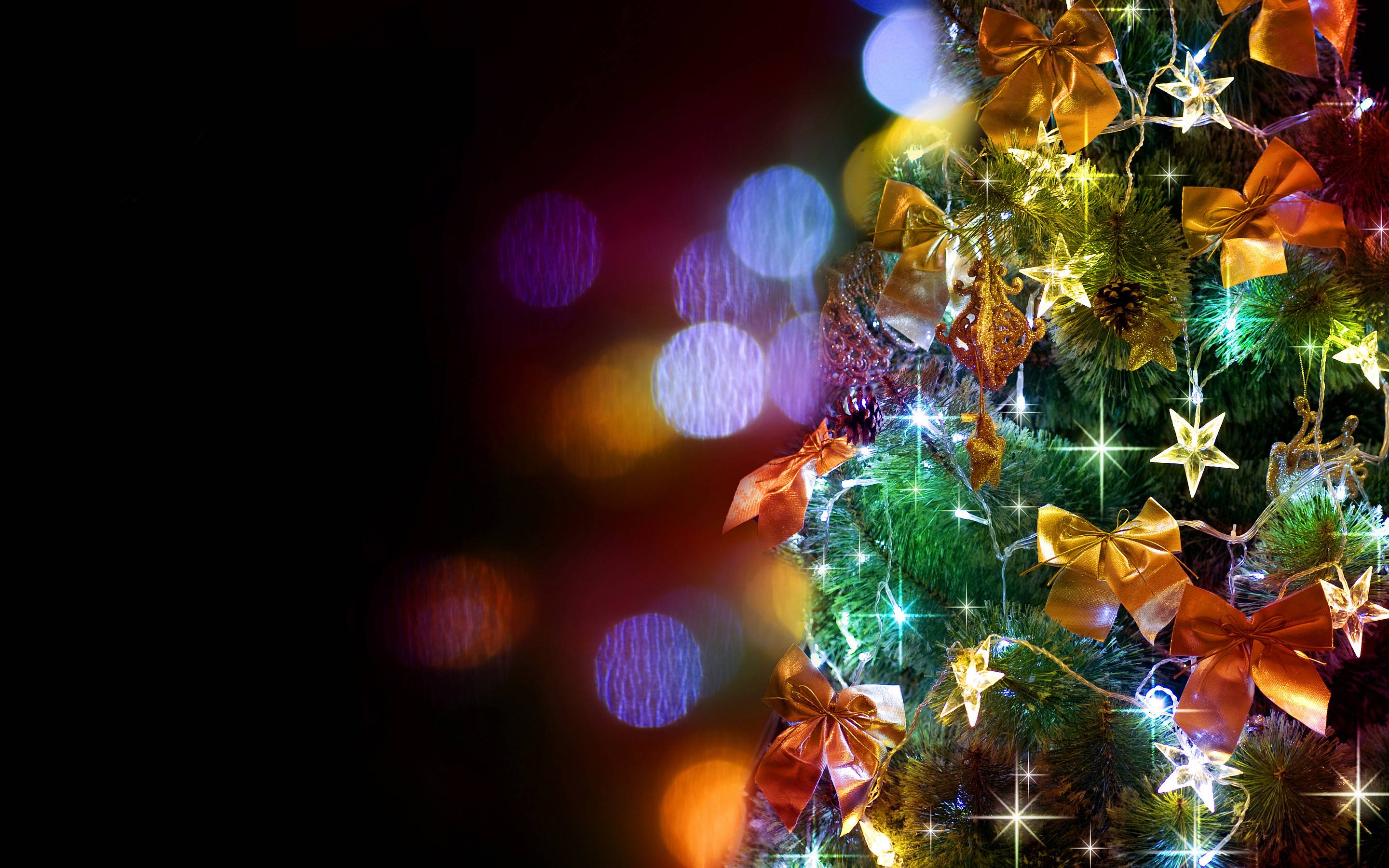 Christmas Tree wallpapers.jpg