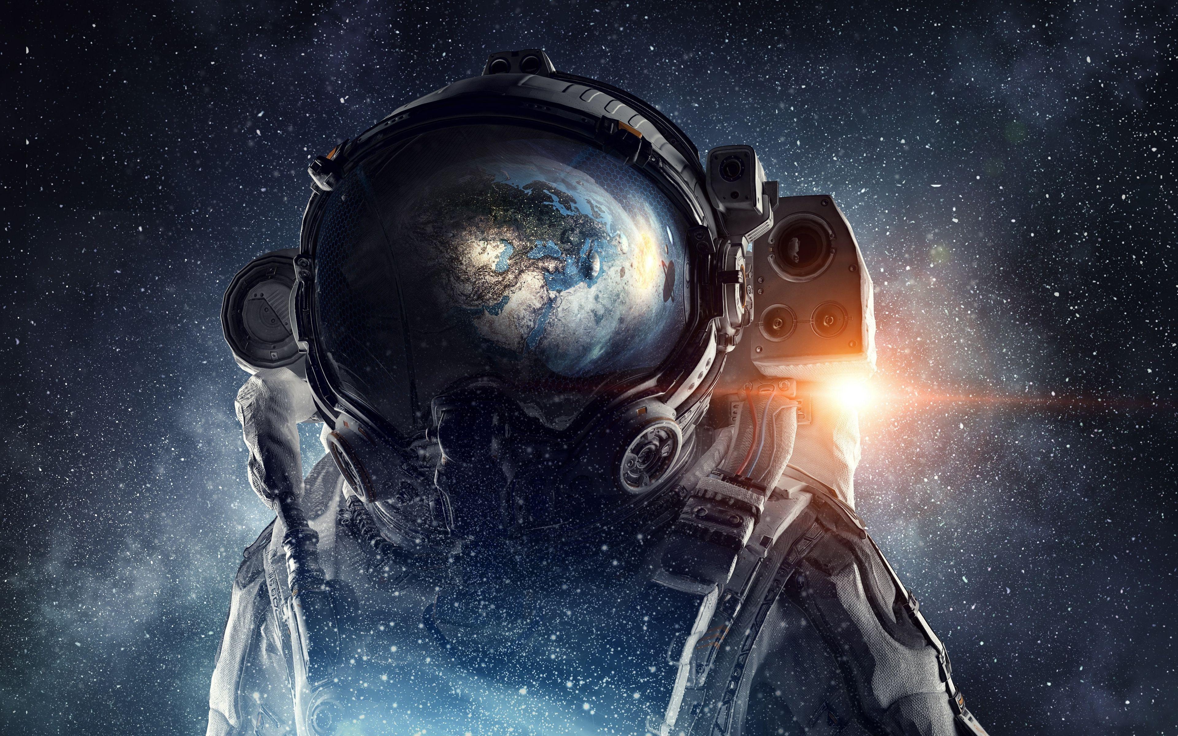 4K Astronaut Images.jpg