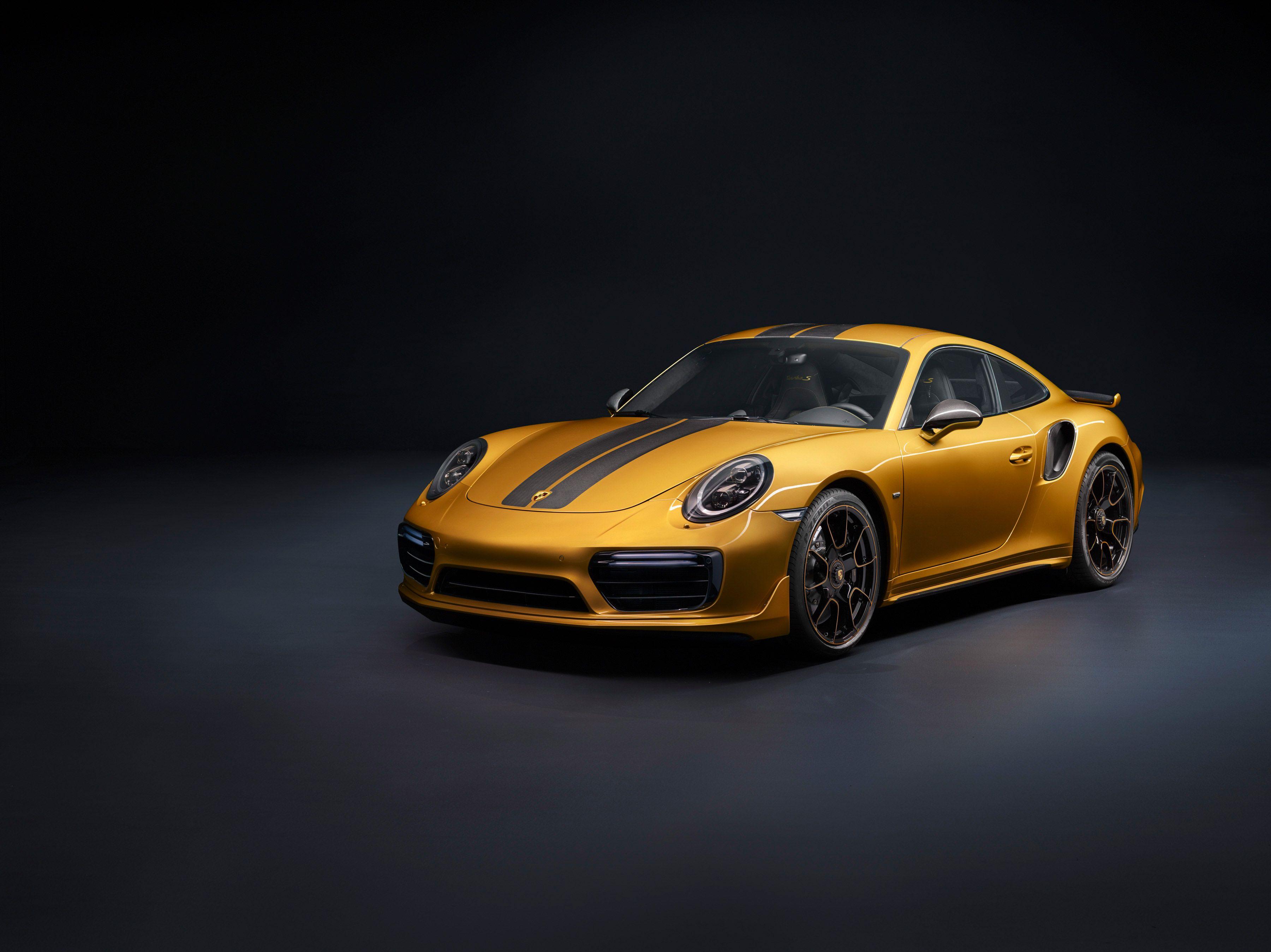 Porsche 911 Picture.jpg